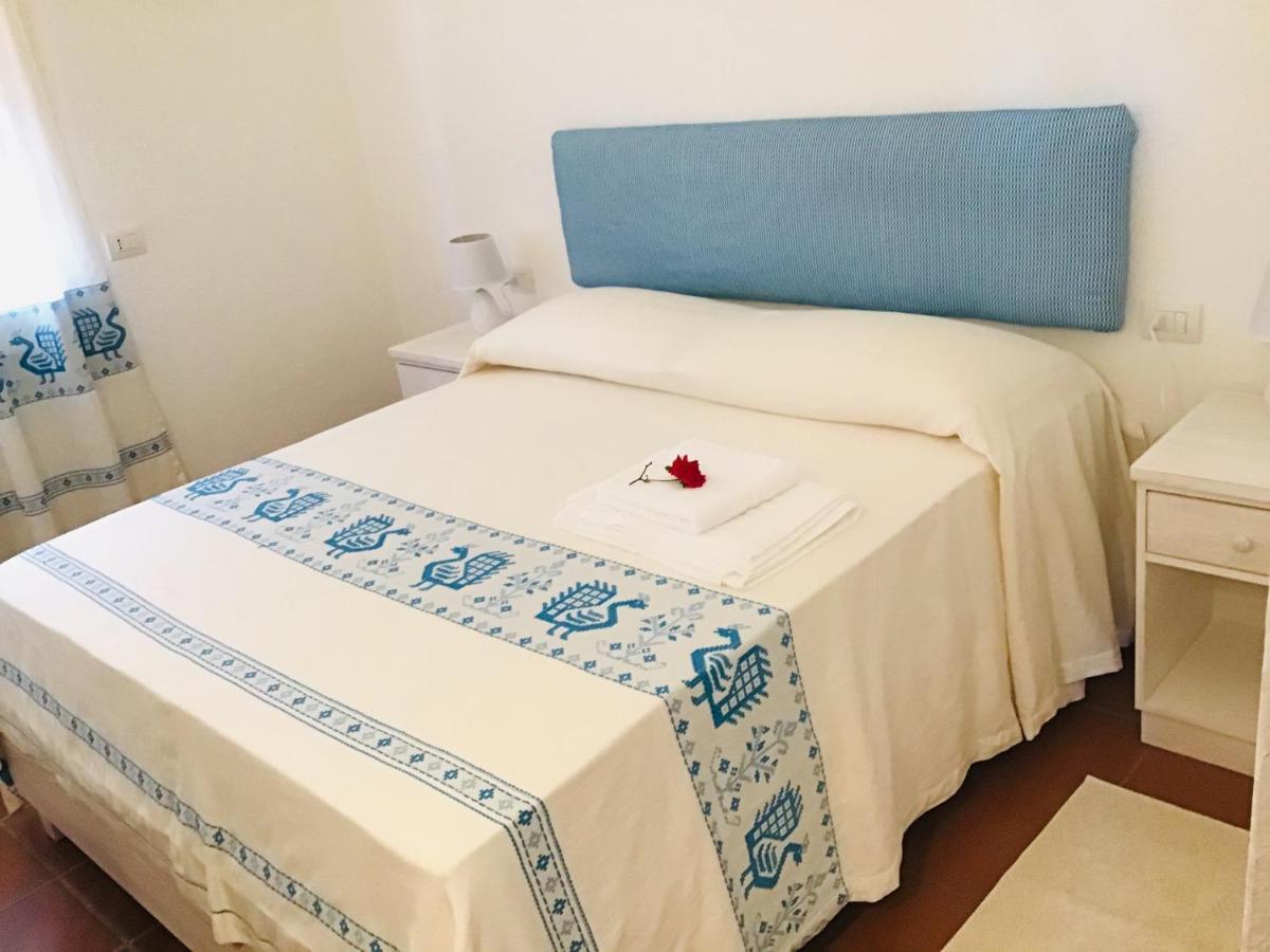 Bed and Breakfast L'Asfodelo à La Maddalena  Extérieur photo