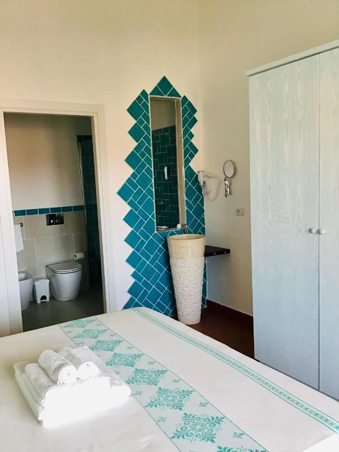 Bed and Breakfast L'Asfodelo à La Maddalena  Extérieur photo
