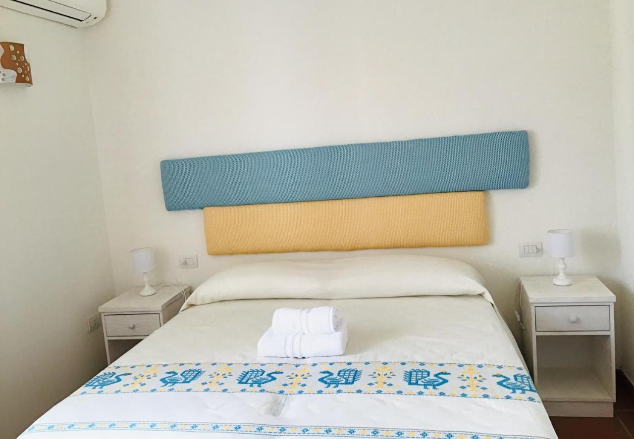 Bed and Breakfast L'Asfodelo à La Maddalena  Extérieur photo